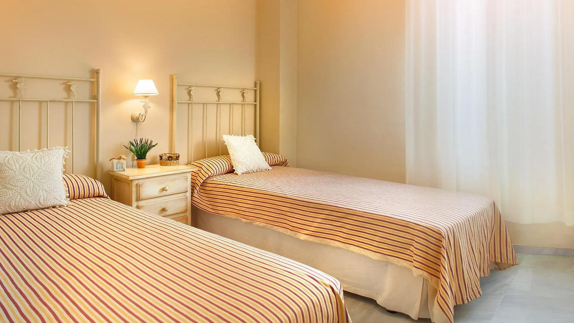 Life Apartments Costa Ballena